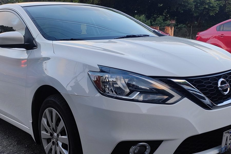 Nissan Sentra A50-34