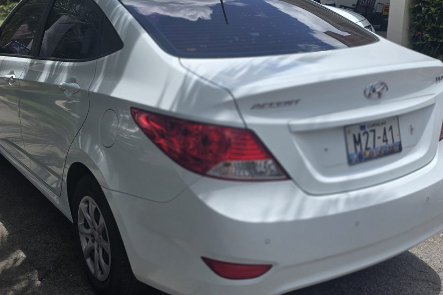 Hyundai Accent M27-41