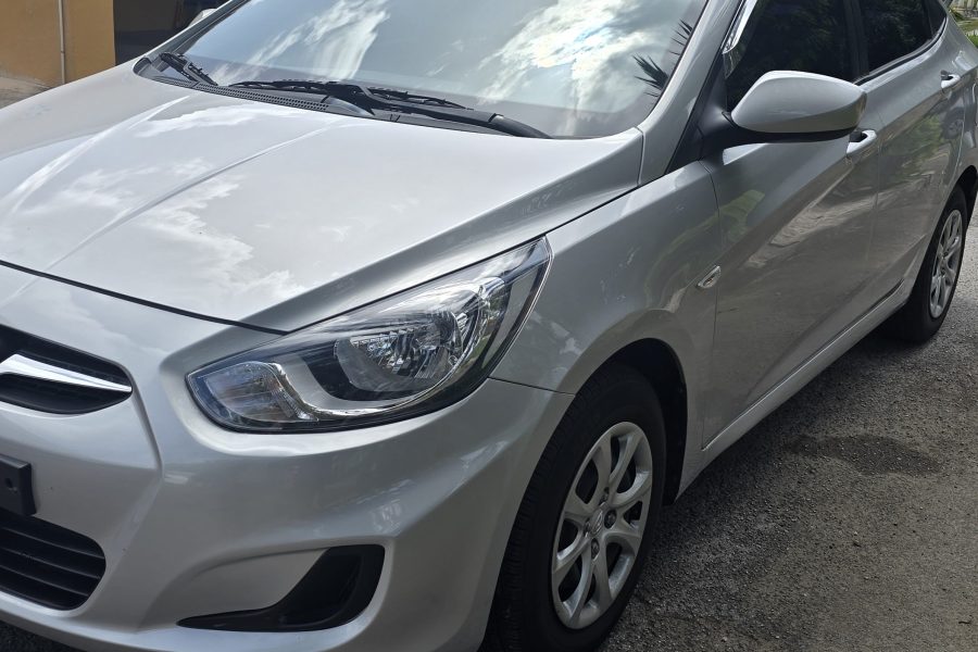 Hyundai Accent M39-63