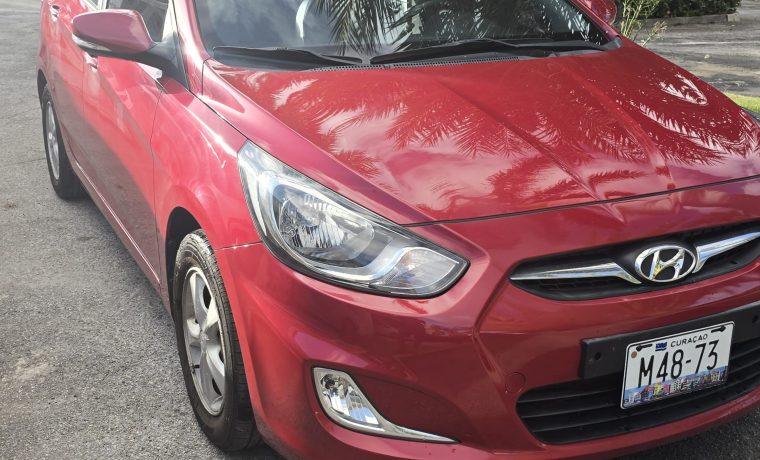 Hyundai Accent M48-73