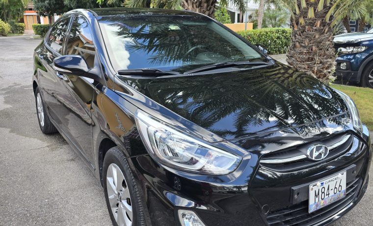 Hyundai Accent M84-66